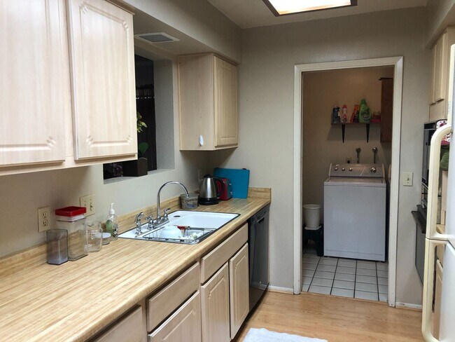 Building Photo - Come enjoy or community in the summer. Perfect home to enjoy Leisure World a 45+ Active Adult Res...