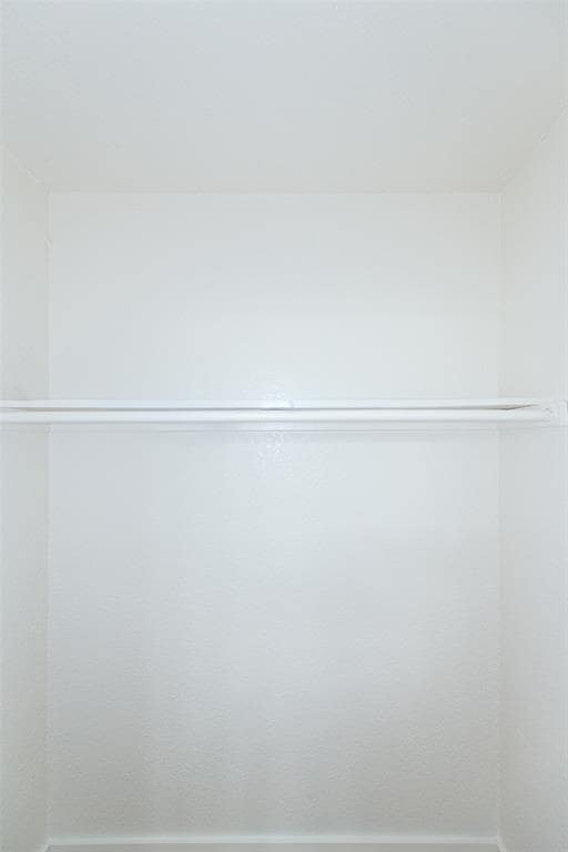 Building Photo - 2704 Catalina Dr