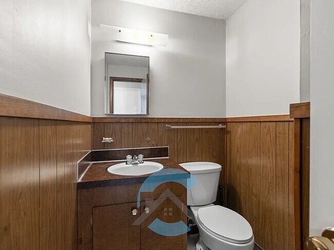 Building Photo - 22 Pleasant Cove
