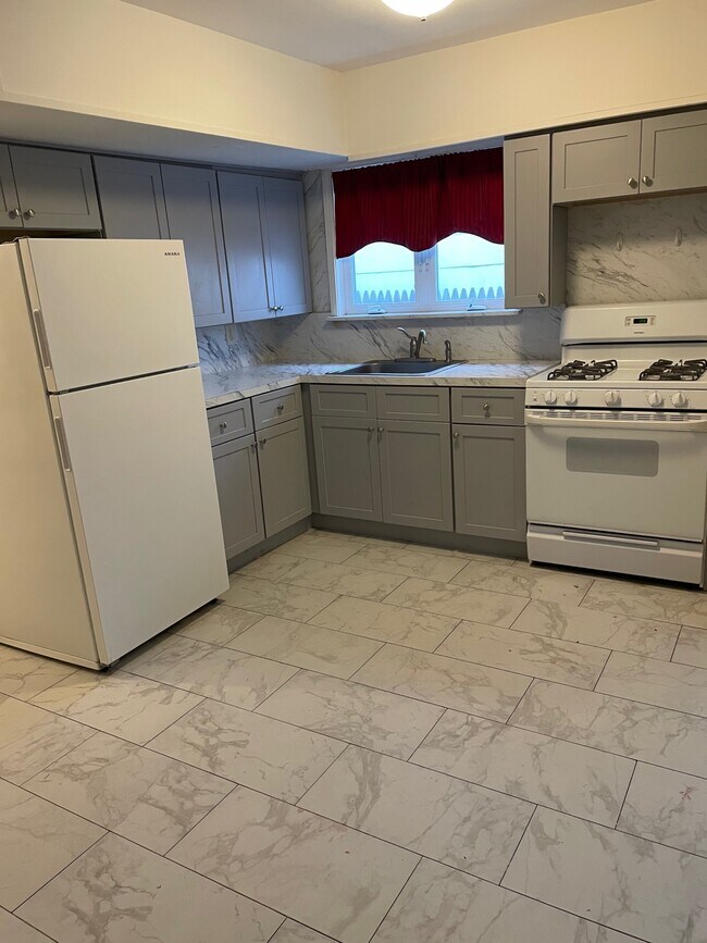 164 Graham Ave 164 Graham Ave Staten Island NY 10314 Apartment Finder