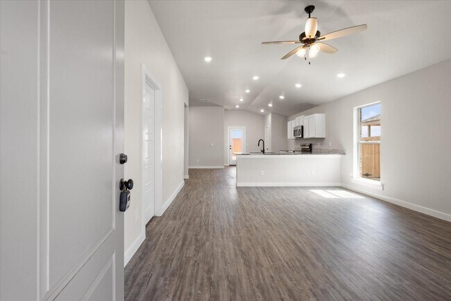 Building Photo - 8622 26th St