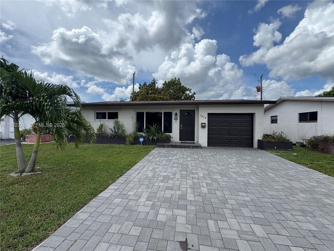 Primary Photo - 6868 NW 28th St