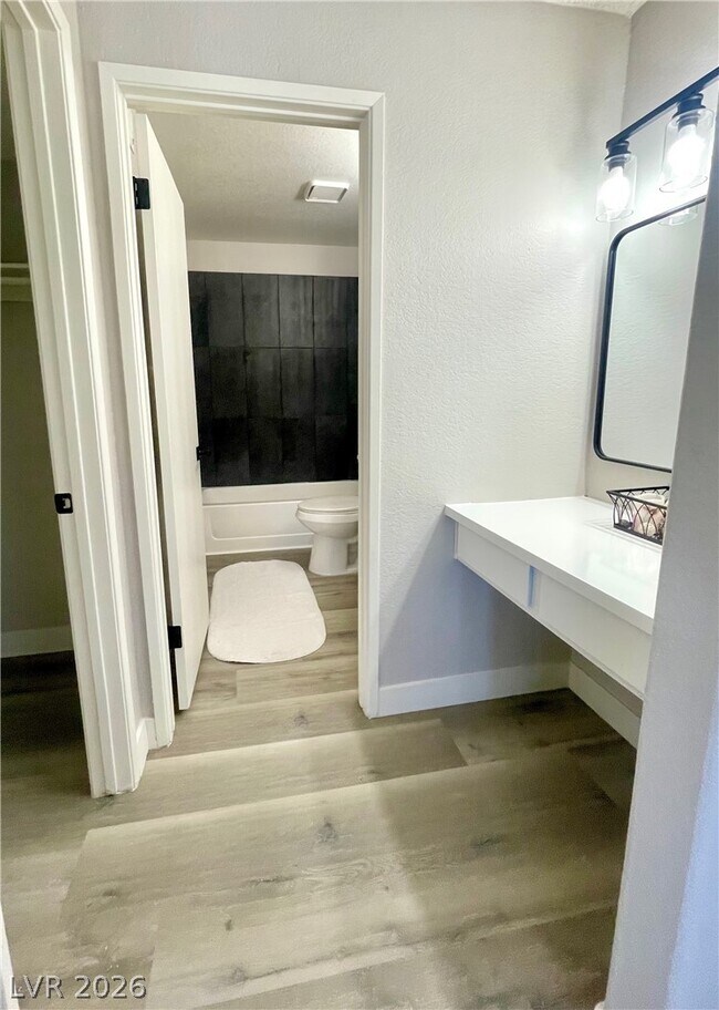 Building Photo - 5250 Mission Carmel Ln