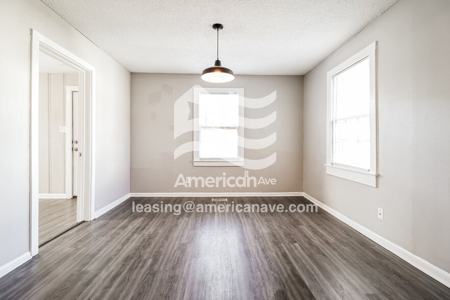 Building Photo - 307 Water St