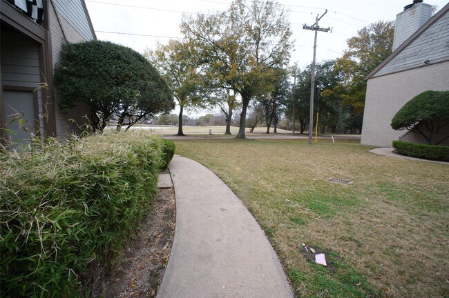 Building Photo - 8197 Sands Point Dr