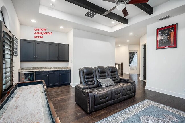 Building Photo - 246 Brahan Blvd