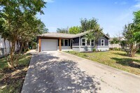 Building Photo - 5711 Doulton Dr