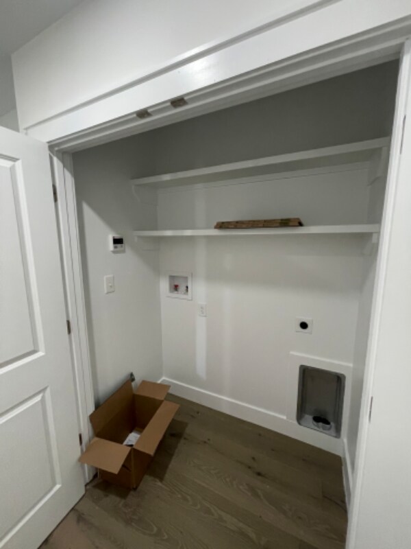 Building Photo - 423 W Main St