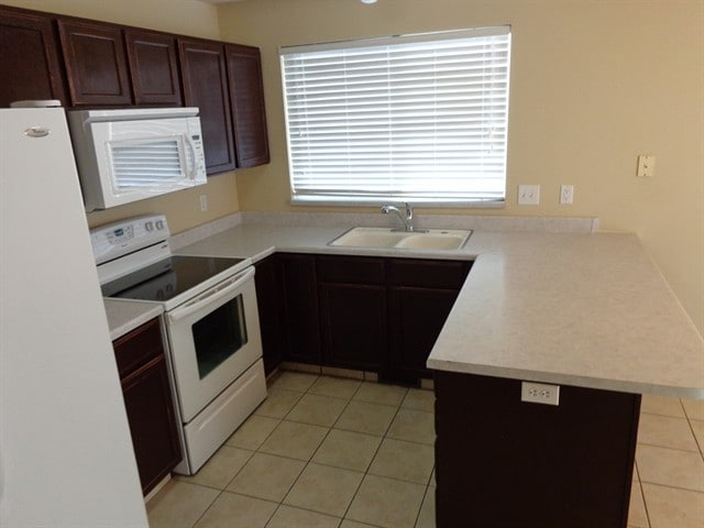 Building Photo - 5155 W Devonna Rd