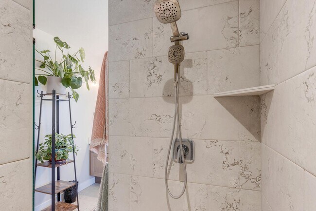 Building Photo - New home for Rent! Great Location.