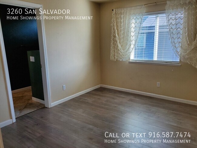 Building Photo - 3260 San Salvador St