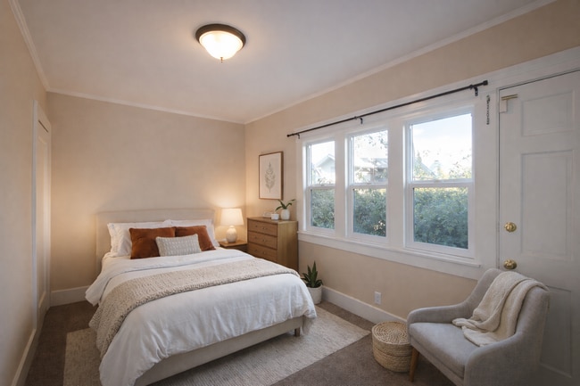 Building Photo - 4640 Park Blvd