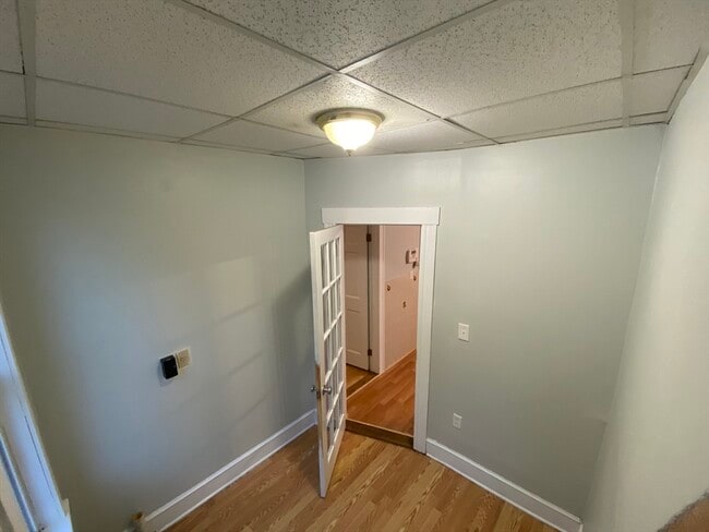 Building Photo - 63 Marshfield St