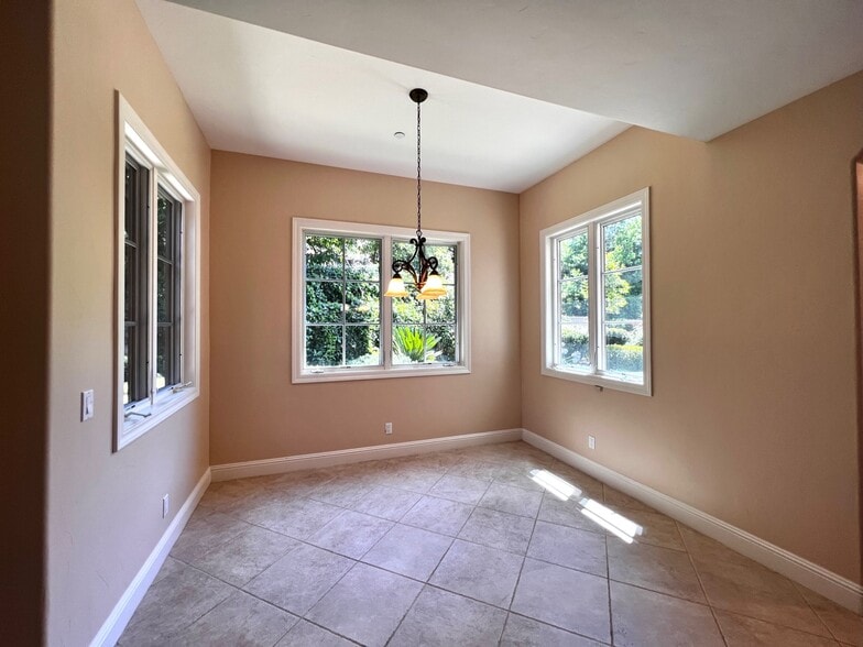 Building Photo - 4698 Granada Way