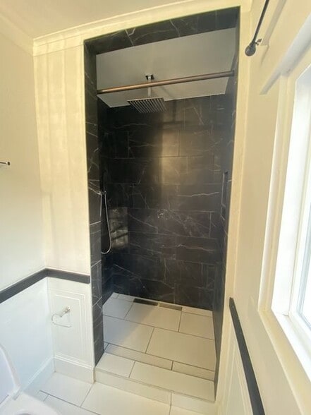 Building Photo - 117 Winston Dr