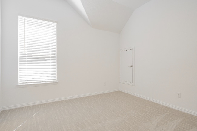 Building Photo - 8209 Abellia Ct