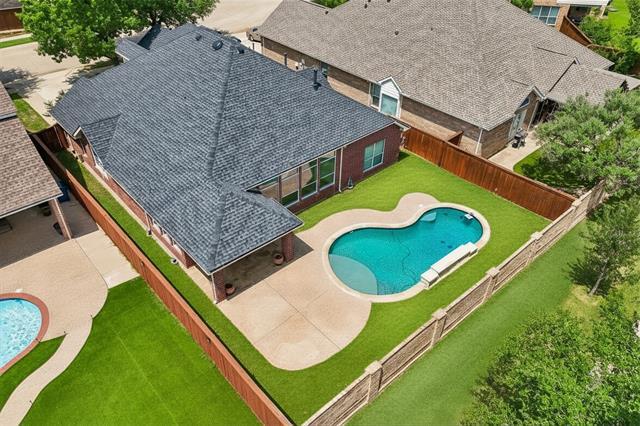 Building Photo - 8330 Elena Dr