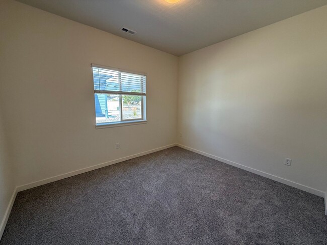 Building Photo - 3138 Platte River Dr