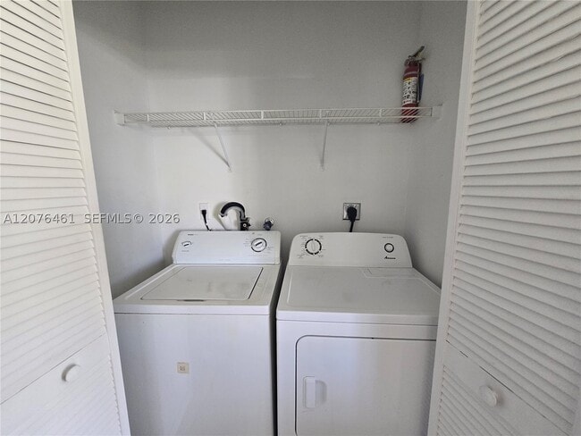 Building Photo - 21500 SW 87th Ct