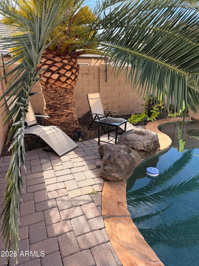 Building Photo - 17239 W Ironwood St