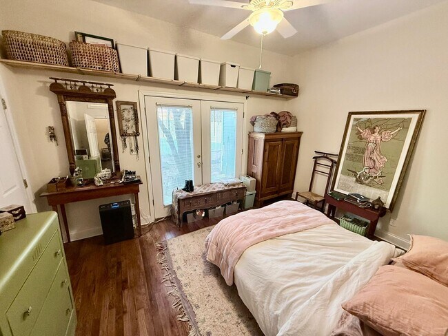 Building Photo - 195 Barrow St