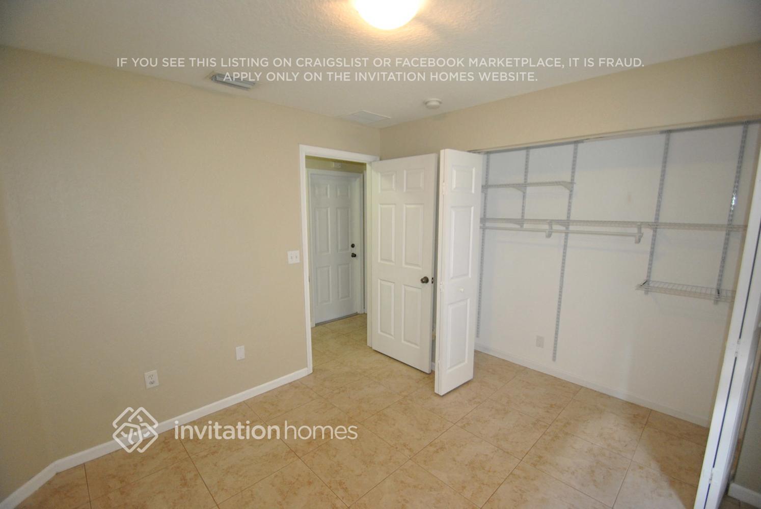 Building Photo - 5940 Azalea Cir