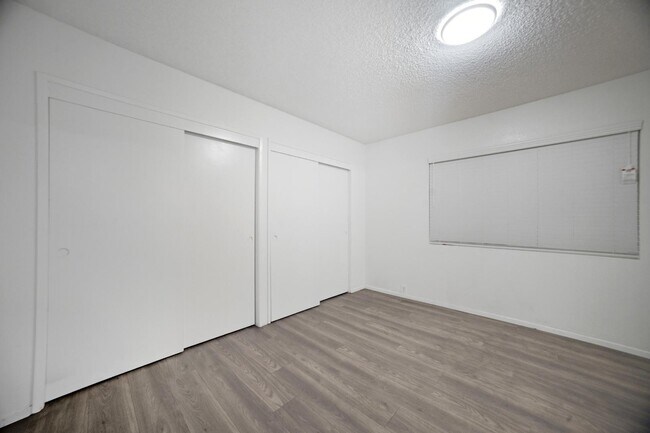Building Photo - 26763 Cumberland Ln