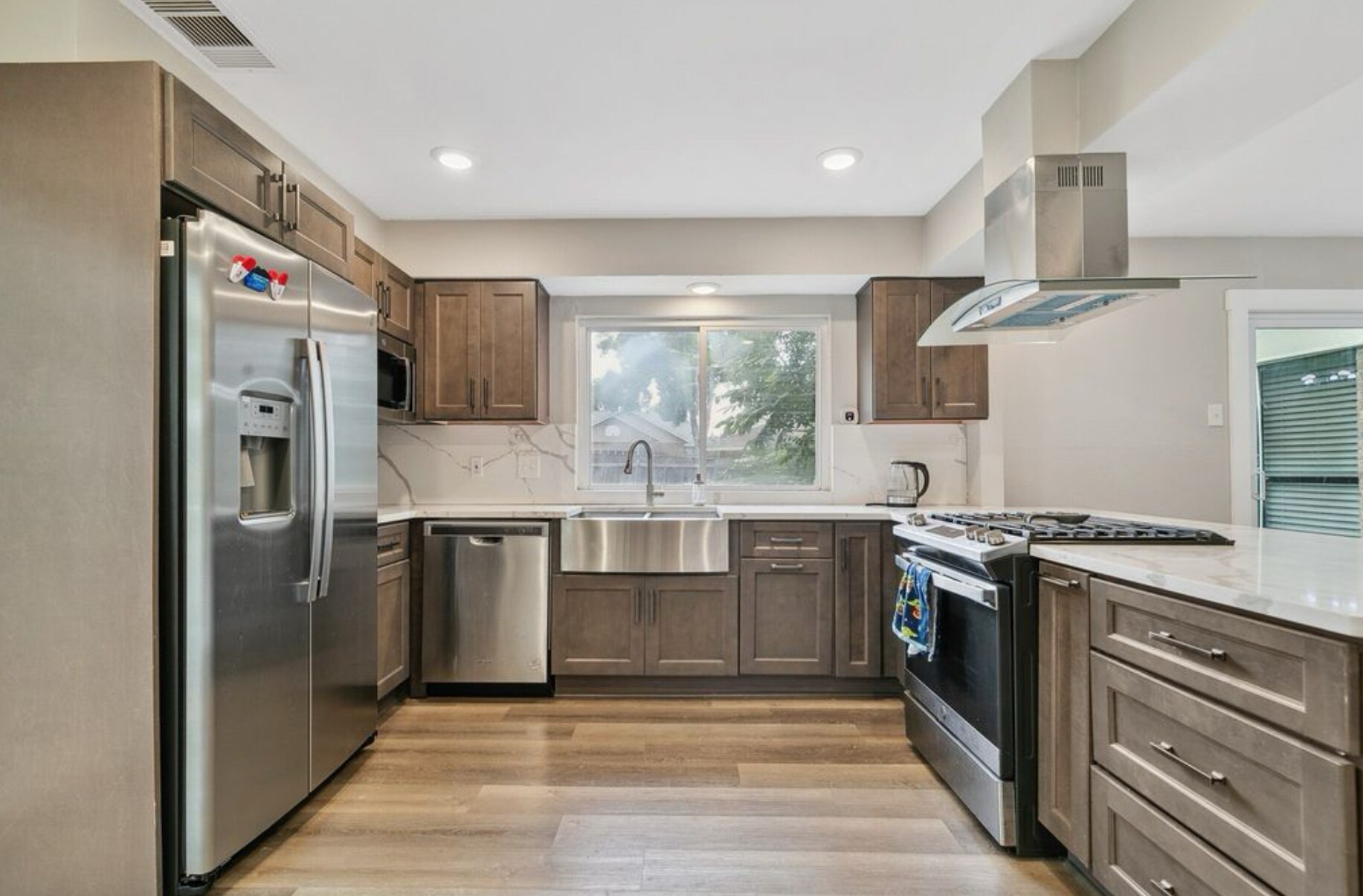 Building Photo - 3209 Cutler Pl