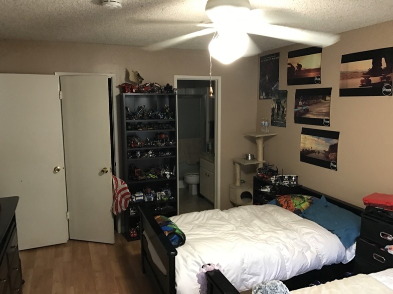 Condo Bedroom #1 - 12200 Montecito Rd