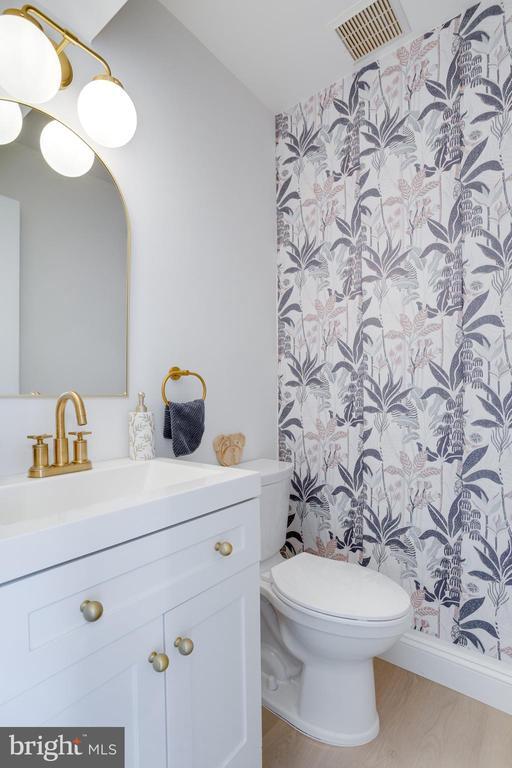 Building Photo - 6449 Birch Leaf Ct