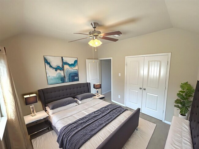 Building Photo - 24611 Fort Timbers Ct