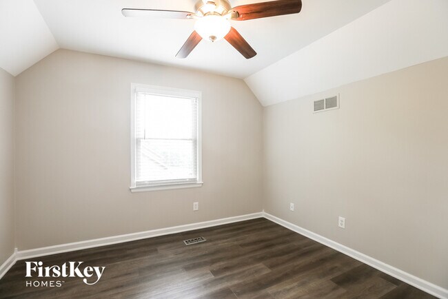 Building Photo - 11637 Cody St