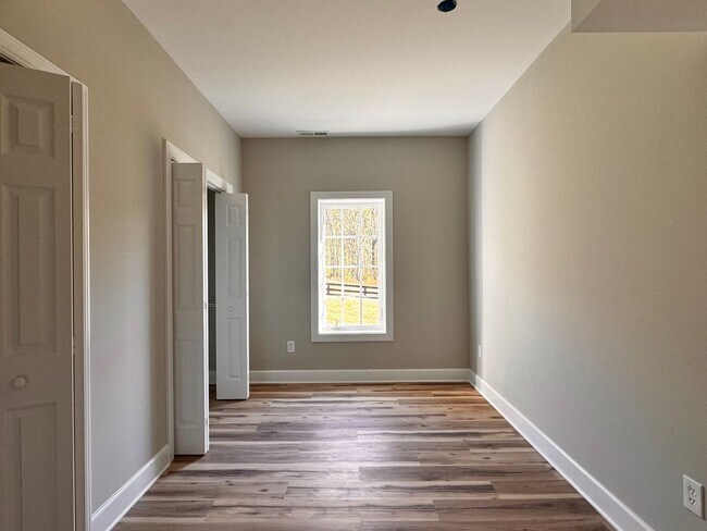 Building Photo - Private Farm Home in North Garden - Enjoy ...