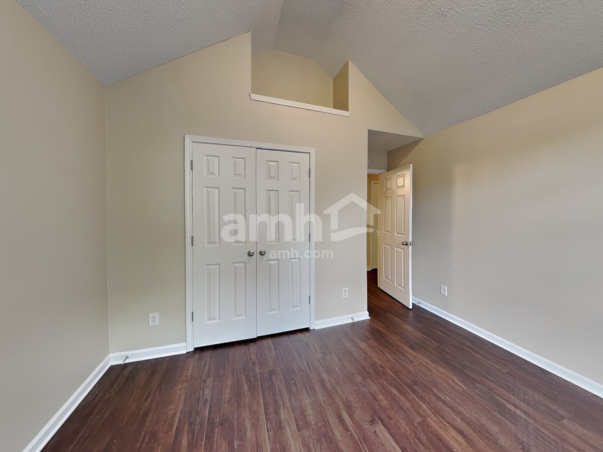 Building Photo - 3335 N Winds Trail