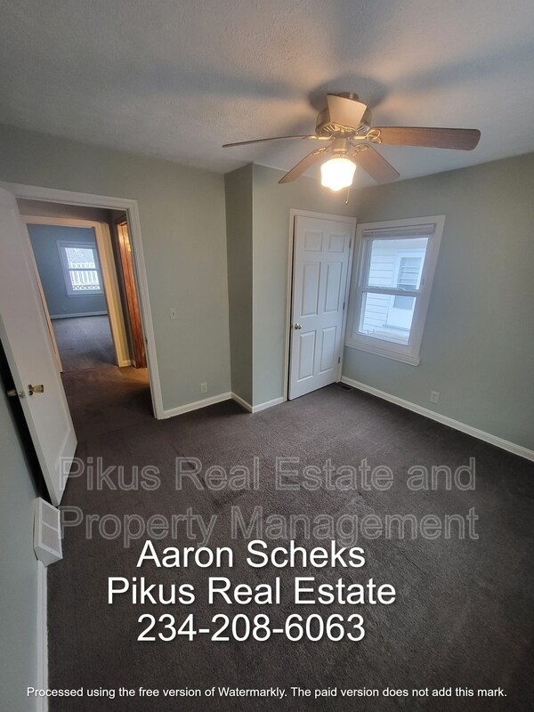 Building Photo - 625 Hollibaugh Ave