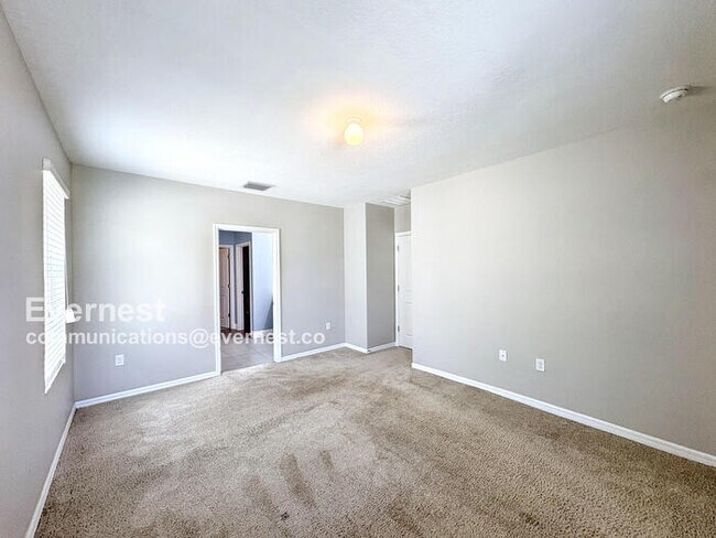 Building Photo - 16852 Trite Bend St