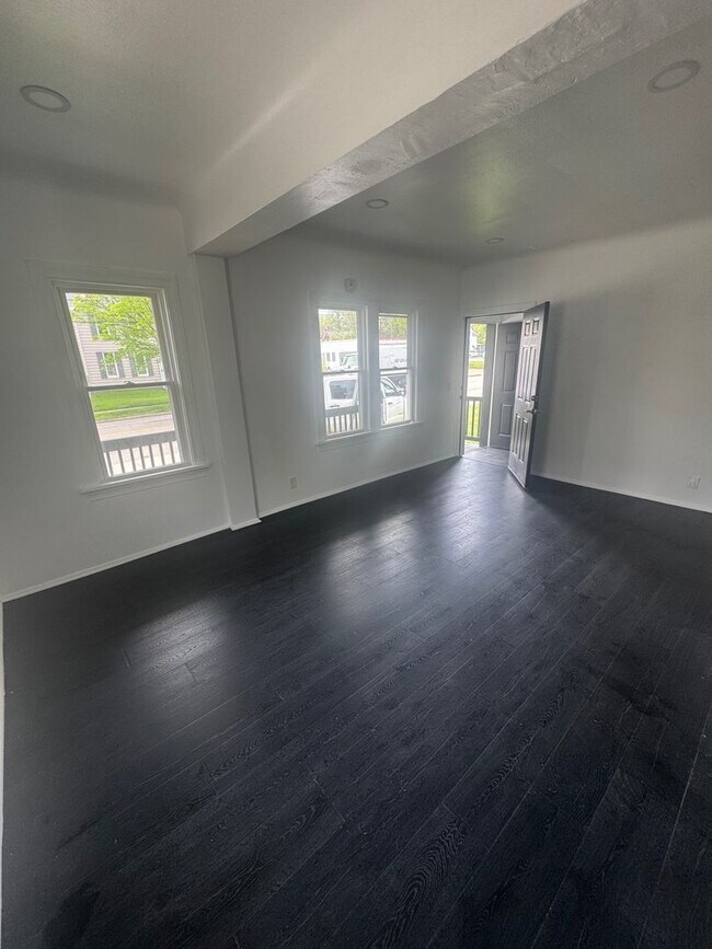 Building Photo - 3328 Denison Ave