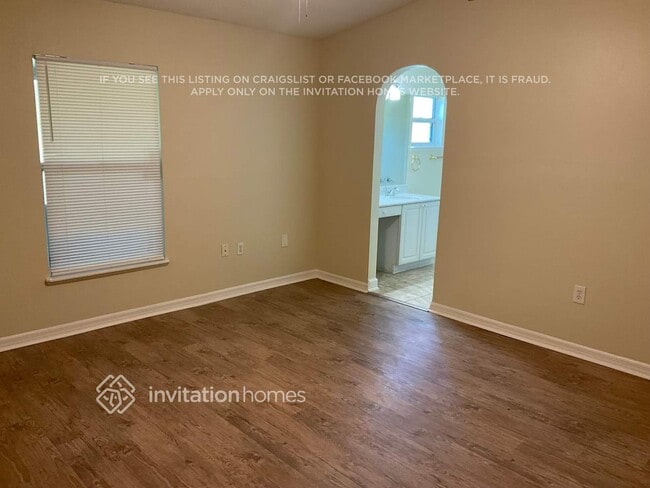 Building Photo - 10032 Tikimber Ln
