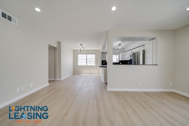 Building Photo - 1035 Hayworth Ave