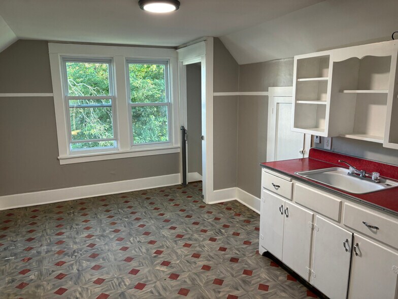 Building Photo - 219 1st Ave