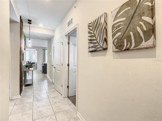 Building Photo - 4741 Clock Tower Dr