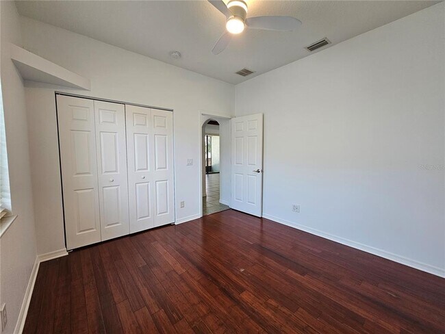 Building Photo - 5220 Echo Ln