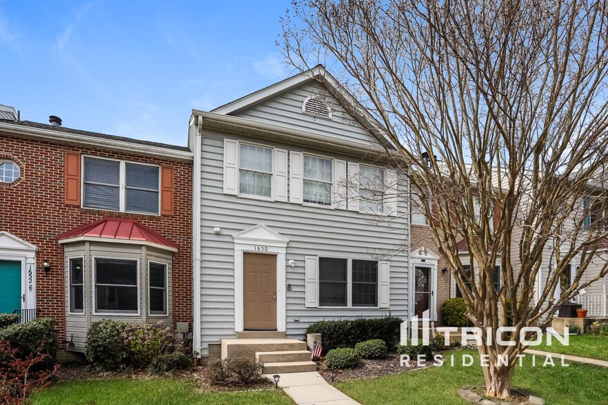 Primary Photo - 1650 Elkwood Ct