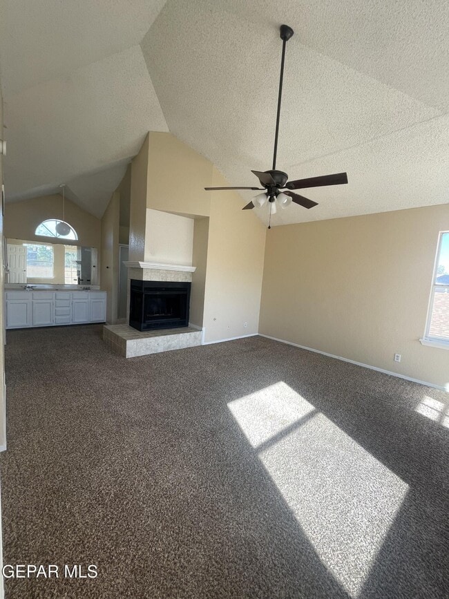 Building Photo - 13928 Pete La Rue Cir