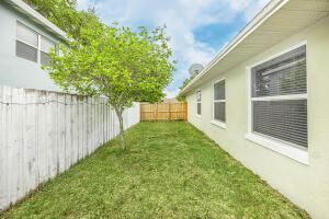 Building Photo - 1518 Lee Ct
