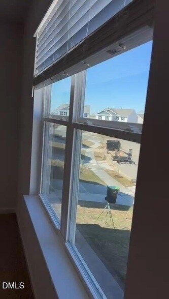 Building Photo - 852 Bullhorn Dr