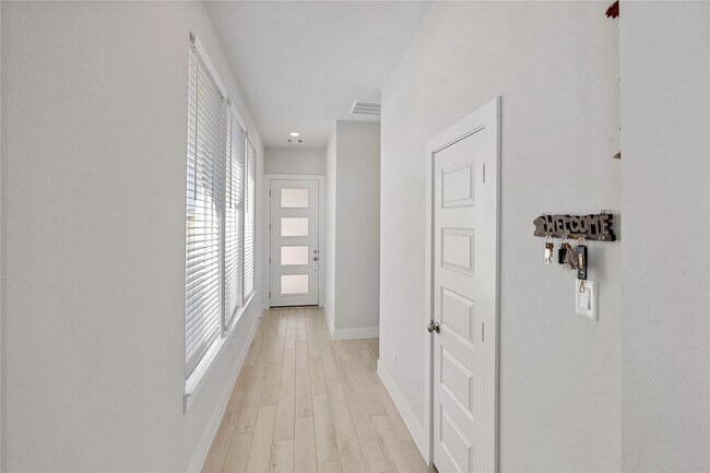 Building Photo - 17623 Azalea Clf Ct