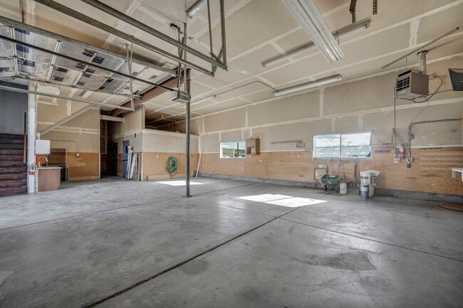 Building Photo - 30 El Caballo Trail