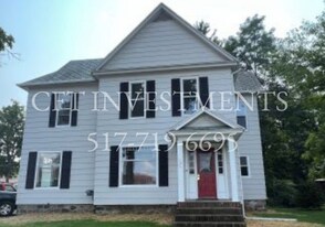 Building Photo - 121 W Seminary St