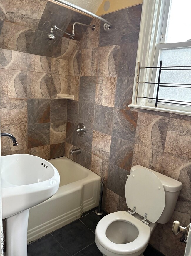 Building Photo - 109-11 131st St